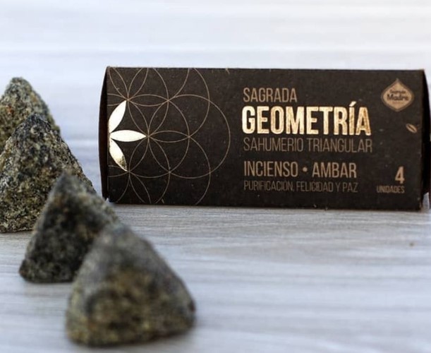 SAGRADA MADRE SAHUMERIO TRIANGULAR INCIENSO