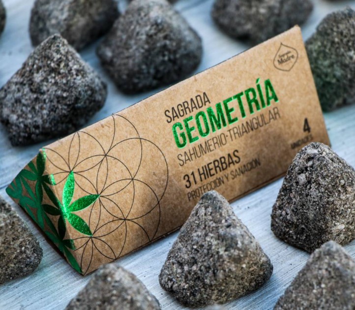 SAGRADA MADRE SAHUMERIO TRIANGULAR 31 HIERBAS