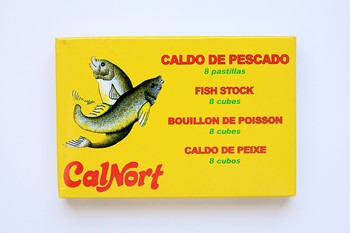 CALDO DE PESCADO 8 unid