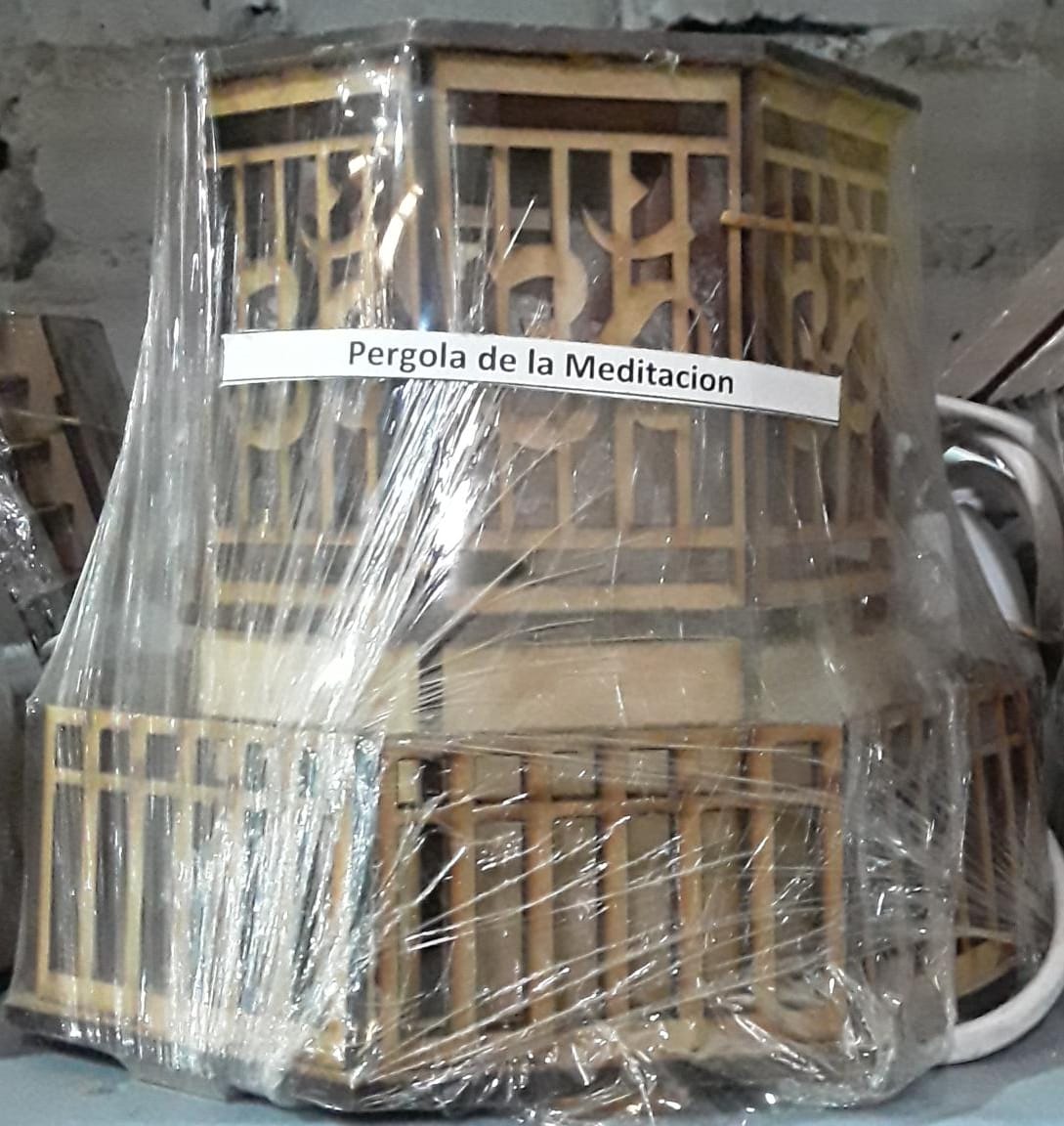 Luz Del Himalaya PERGOLA DE LA MEDITACION