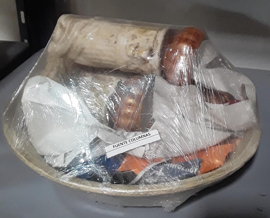 LUZ DEL HIMALAYA FUENTE COLUMNAS